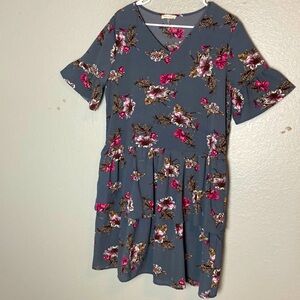 Shop Stevie Charcoal Gray Floral Dress Size Medium